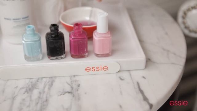 ESSIE Полоски поло смотреть онлайн