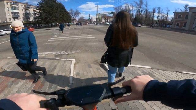 Покатушка на электросамокате Hoverbot TT-03/Экскурсия по Благовещенску/Граница с Китаем/Перезалив смотреть онлайн