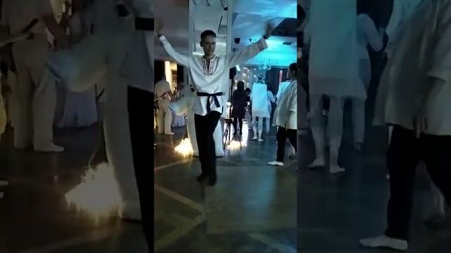 Ecstatic Dance (резкий) - Astarth