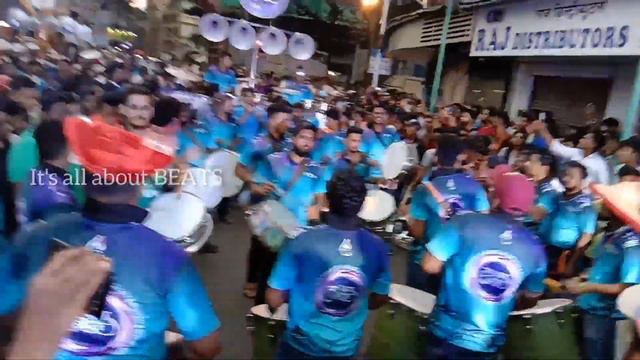 Lalbaug Beats | Abhyuday Nagar Cha Raja Agaman Sohala 2019 | Dahi handi Songs | Banjo Party In Mumb смотреть онлайн