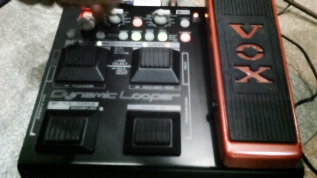 VOX VDL-1 Looper First Working смотреть онлайн