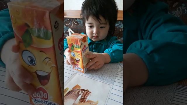Наконец научилась пить сок с трубочкой ?☺ смотреть онлайн