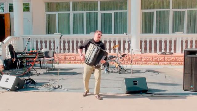 Feelings, Сергей Корнышев (аккордеон) смотреть онлайн