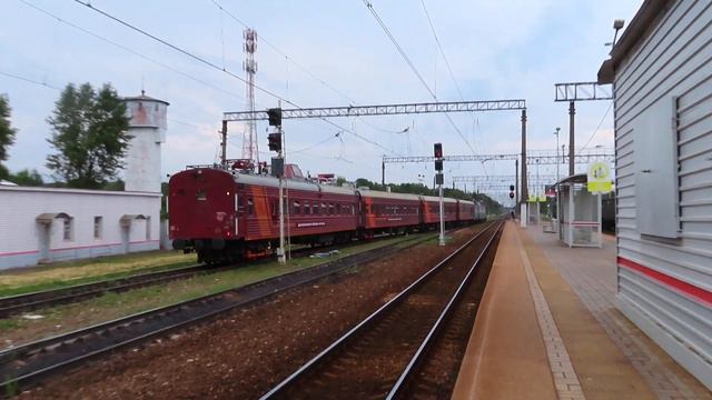 Электровоз ЧС7-035 с диагностисечким комплексом "Интегралл" станция Бекасово-1 29.07.2020 смотреть онлайн