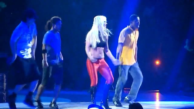 Baby one More Time Live Circus Tour DVD multianlge 1080p смотреть онлайн
