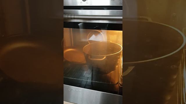 Прокалывание чугуна и обработка льняным маслом. Часть 7 смотреть онлайн