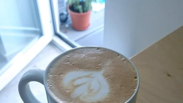 Cappuccino with a Delonghi Dedica - Neandathal Coffee смотреть онлайн