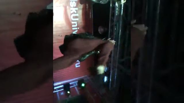 Quest pistols Жаркие танцы 1.1.11 Москва смотреть онлайн