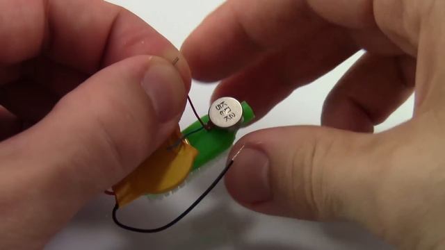 How to Make a Bristlebot | Science Project смотреть онлайн