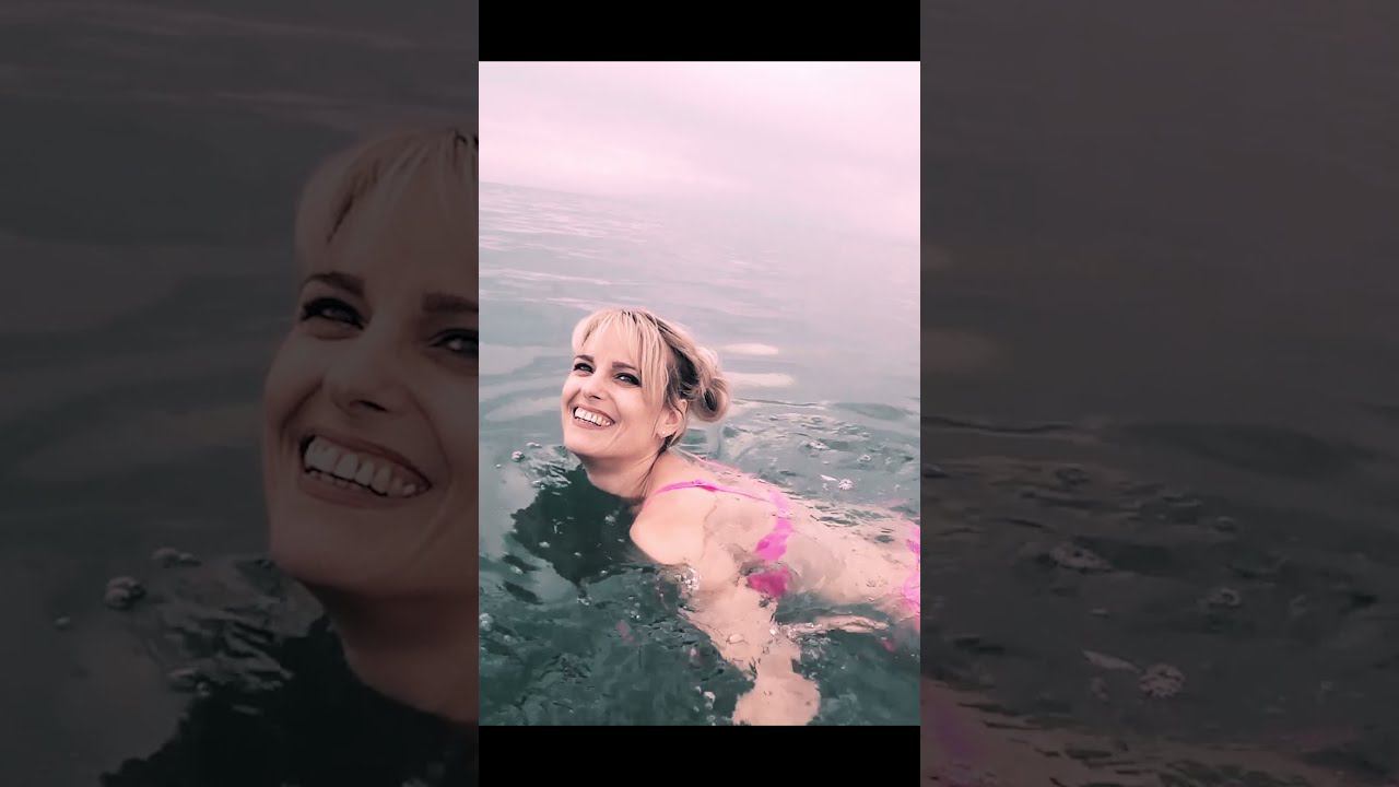 Марина вечером на пляже #shorts смотреть онлайн