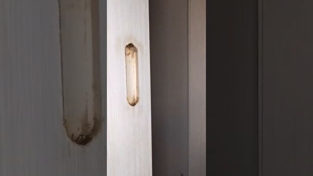 Простой способ врезки ручки купе в межкомнатной двери. #shorts смотреть онлайн