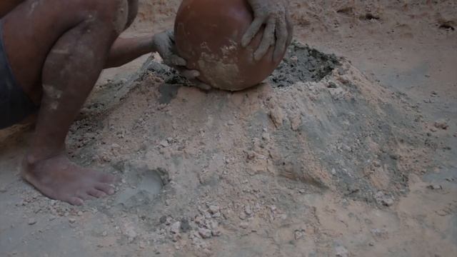 Building Underground House With Underground Swimming Pool - 2 смотреть онлайн