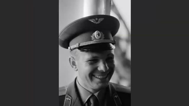 Зайцев Е. Как долететь до МАРСА? Космонавты тоже люди! Как они живут на МКС? И как полетят на МАРС смотреть онлайн