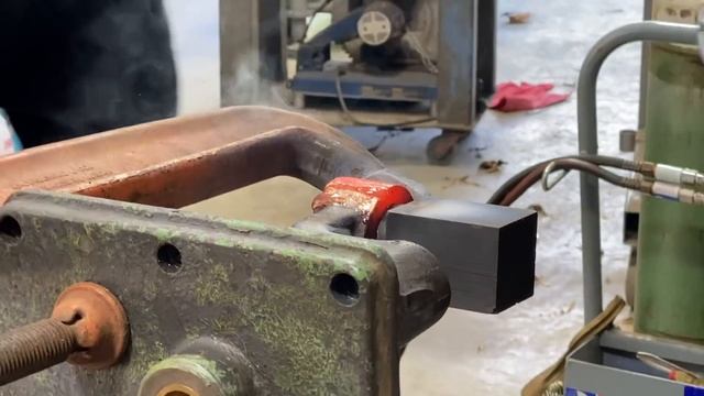 SNS 339: Broken Casting Braze Repair, Spray welding Bearing Journal смотреть онлайн