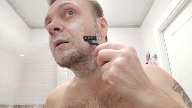 Одноразка или Станок Сравнение, тест что лучше gillette смотреть онлайн