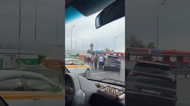 Не у всех день задался. Очередная авария в Балашихе. смотреть онлайн