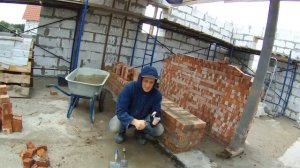 Купил кельму для сравнения с мастерком + обзор моей кладки.