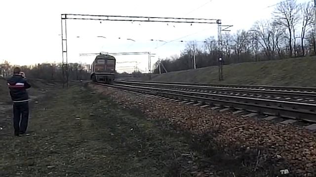 ВЛ8-452 тянет ВЛ8-202 смотреть онлайн