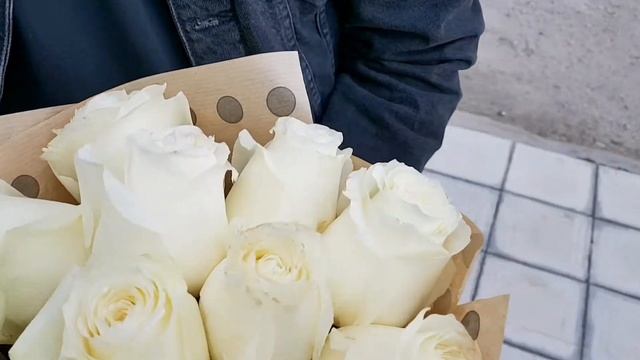 Букет из Роз Безупречный смотреть онлайн