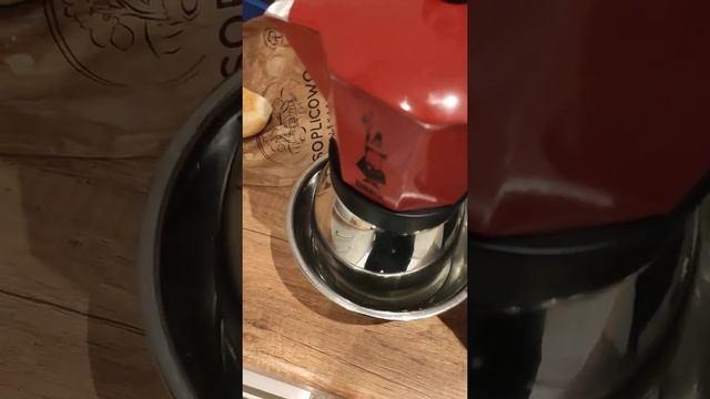 Bialetti moka induction - café latte смотреть онлайн