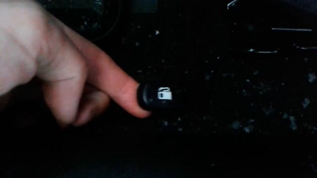 Как открыть замерзшую крышку бензобака? смотреть онлайн