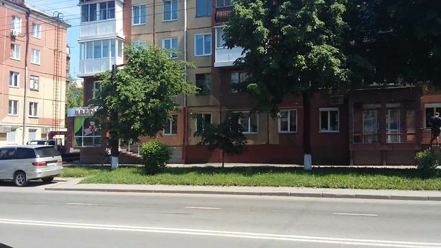 Кемерово, 50 лет Октября 23_ у входа смотреть онлайн