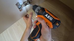 Как отрегулировать дверь шкафа - регулировка петель самому