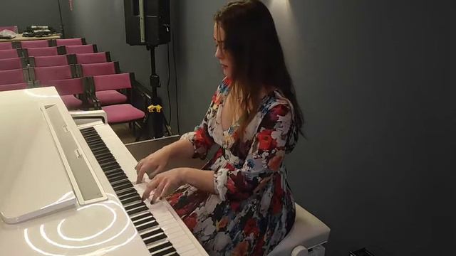 Там нет меня Памяти погибших в Казани.. 11.05.2021 #Казань #тамнетменя #pianist #piano смотреть онлайн