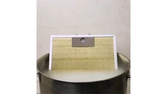ЛАЙФХАК КАК ОЧИСТИТЬ СЕТКУ ОТ ВЫТЯЖКИ НА КУХНЕ!!!!
