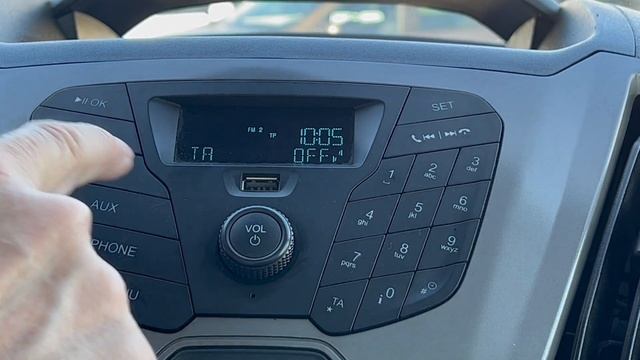 FORD, la radio, la clé usb, le bluetooth, comment ça marche? смотреть онлайн
