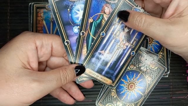 С кем сотрудничает Игорь Макар? смотреть онлайн