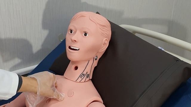 어르신 가래 또는 이물질 석션하는 방법 알려드립니다! смотреть онлайн