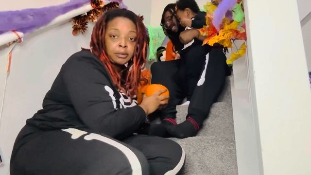 TRICK OR TRUNK HALLOWEEN EVENT// TAKING FAMILY PICTUES// TRICK OR TREATING WITH APRIL//VLOG!???? смотреть онлайн