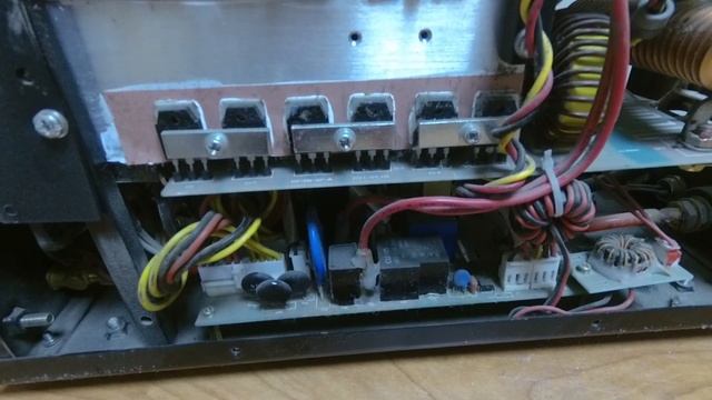 Очистка сварочного инвертора. Почему нельзя пылесосить? смотреть онлайн