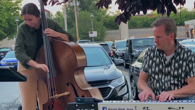Kevin Hart Trio HELLO BLACKBERRY (Kevin Hart) -Original Jazz w/ Emma Taylor & Tom Marko 8/17/23 смотреть онлайн