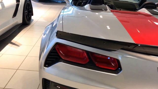 2017 Chevrolet Corvette Grand Sport Convertible w/ Z07 Package смотреть онлайн