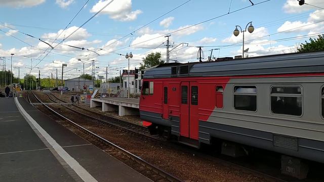 Электропоезд ЭД4М-0253 станция Сергиев Посад 24.05.2021 смотреть онлайн