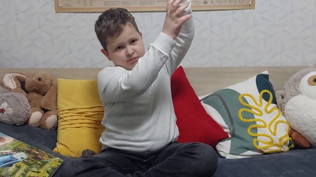 Володя Каліш: огляд книги "Гаррі Поттер і таємна кімната" (ч4) смотреть онлайн