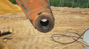 Ремонт стрелы и ковша HITACHI
