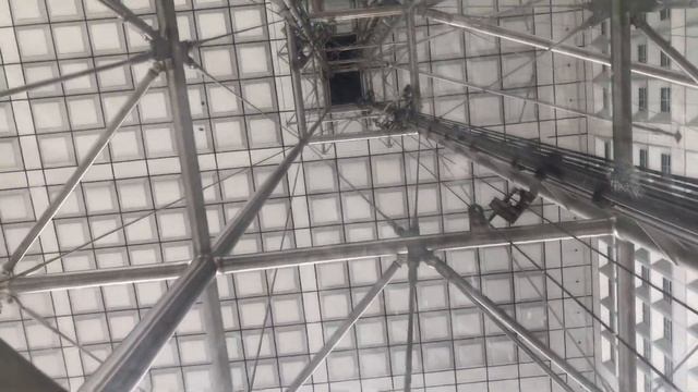 The Scary Skeletal Public Elevators At La Grande Arche De La Défense