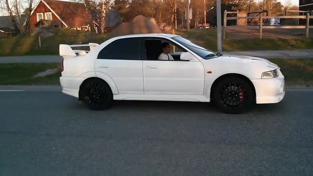 Mitsubishi Evo 6 training on launching смотреть онлайн
