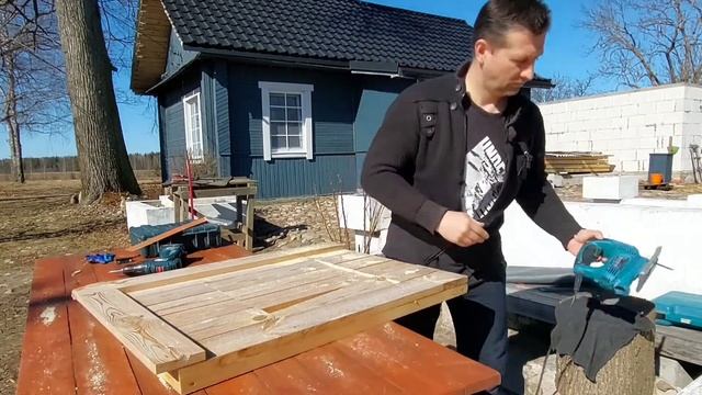 Старый деревянный дом 104 года. Почему сохранился в идеальном состоянии? смотреть онлайн