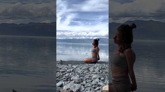 Йога. Мягкая в начале, затем силовая. смотреть онлайн