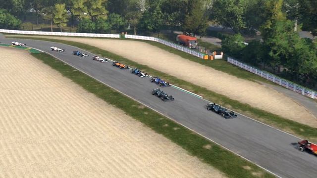 HighLights Imola 7º F1 2021 Modo trayectoria Aston Martin 1/10 смотреть онлайн