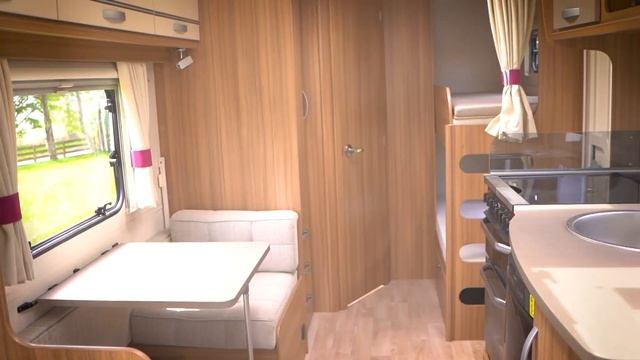 2018 Mercedes GLE & 6 Berth Lunar Quasar Caravan Bundle смотреть онлайн