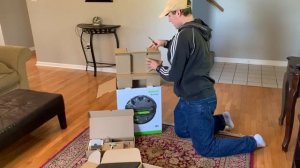 iRobot Roomba i7+ Unboxing