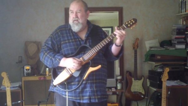 Yamaha SLG100S Silent Guitar played like an electric through a Lazy J J20