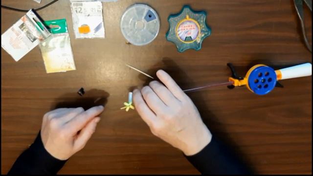 Зимняя поплавочная удочка. #зимняяудочкасвоимируками #зимняяудочка #зимняярыбалка смотреть онлайн