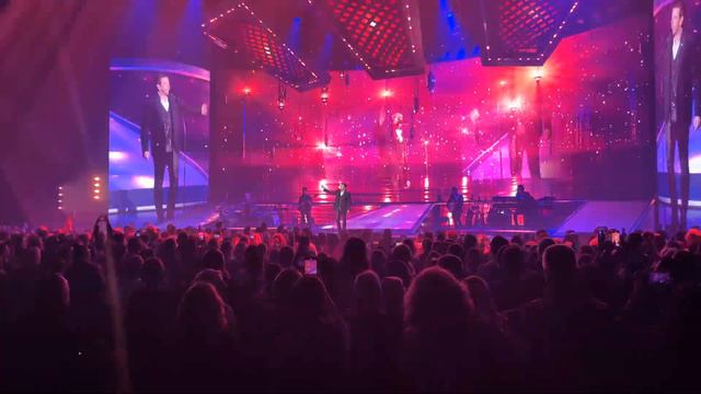 au café des délices Patrick Bruel 2024 à Amiens extrait смотреть онлайн