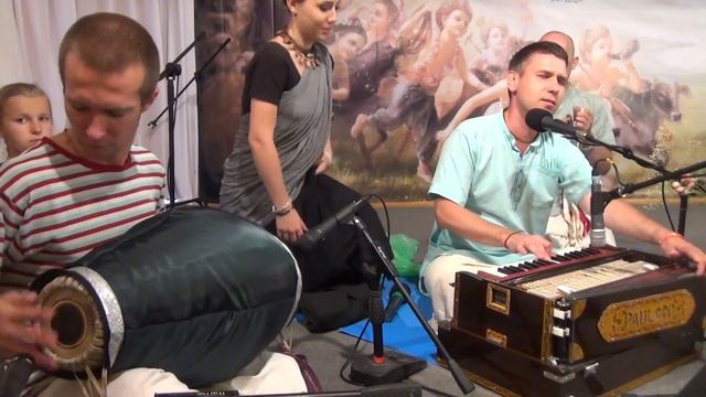 Гуру-крипа 2018. #14 Вечерний киртан (Е.М. Нарада Муни пр.) - 24.06.2018 смотреть онлайн